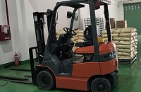 Giá thuê xe nâng bến cát
