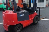 Dịch Vụ Thuê Xe Nâng Chơn Thành: Uy Tín, Giá Rẻ, Giao Xe Nhanh