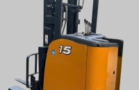  Xe Nâng Điện Đứng Lái Komatsu