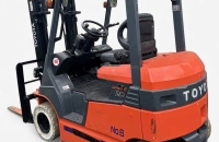 Xe nâng toyota 2 tấn - Giải pháp nâng hạ toàn diện