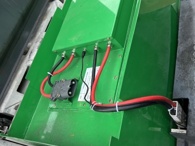 Pin lithium cho xe nâng điện 1.5 tấn