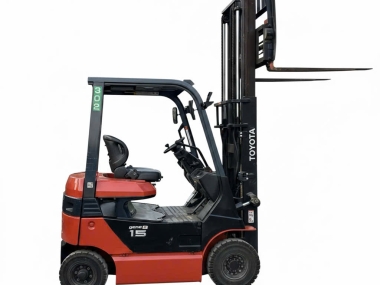 Sửa Xe Nâng Điện Toyota 1.8 Tấn Tại Bình Dương: Uy Tín, Giá Tốt
