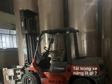 Tải trọng xe nâng là gì
