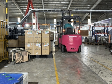 Thuê xe nâng khu công nghiệp VSIP – dịch vụ xe nâng tại Bình Dương