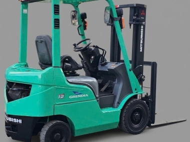 Xe nâng 1.5 tấn giá bao nhiêu