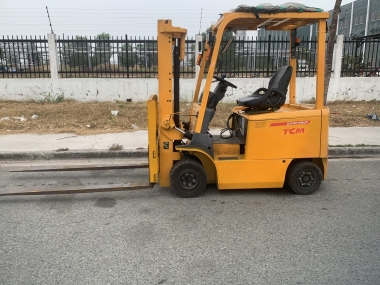 Xe nâng khu công nghiệp Mỹ Phước - dịch vụ xe nâng tại Bến cát Bình Dương