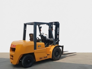 Sửa xe nâng TCM cần lưu ý gì