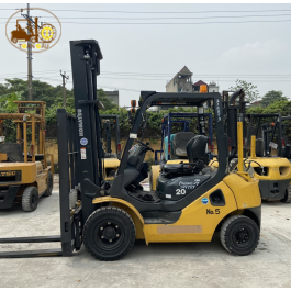 XE NÂNG XĂNG GAS KOMATSU 2 TẤN