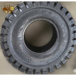 Lốp Đặc Xe Nâng 6.50-10: Lựa Chọn Tối Ưu Cho Hiệu Suất Và Độ Bền