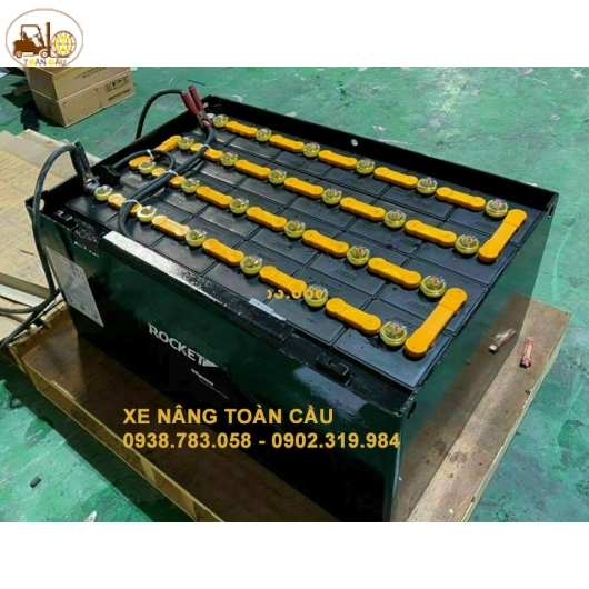 BÌNH ĐIỆN (ẮC QUY) XE NÂNG ROCKET