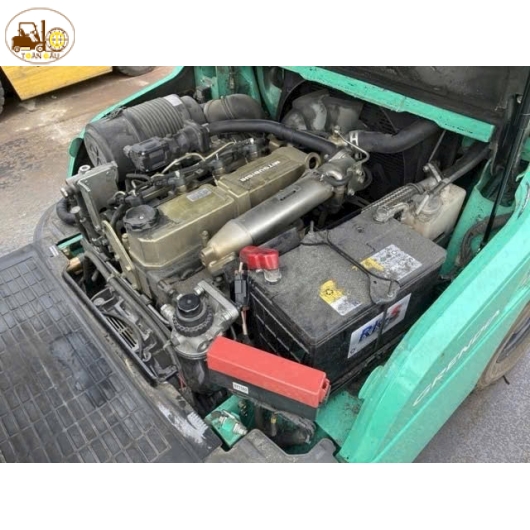 XE NÂNG DẦU MITSUBISHI 3 TẤN
