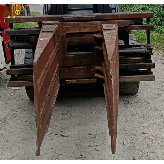 Phụ tùng, phụ kiện xe nâng ( càng xe nâng, càng nối xe nâng, kẹp giấy xe nâng, mâm xoay...)